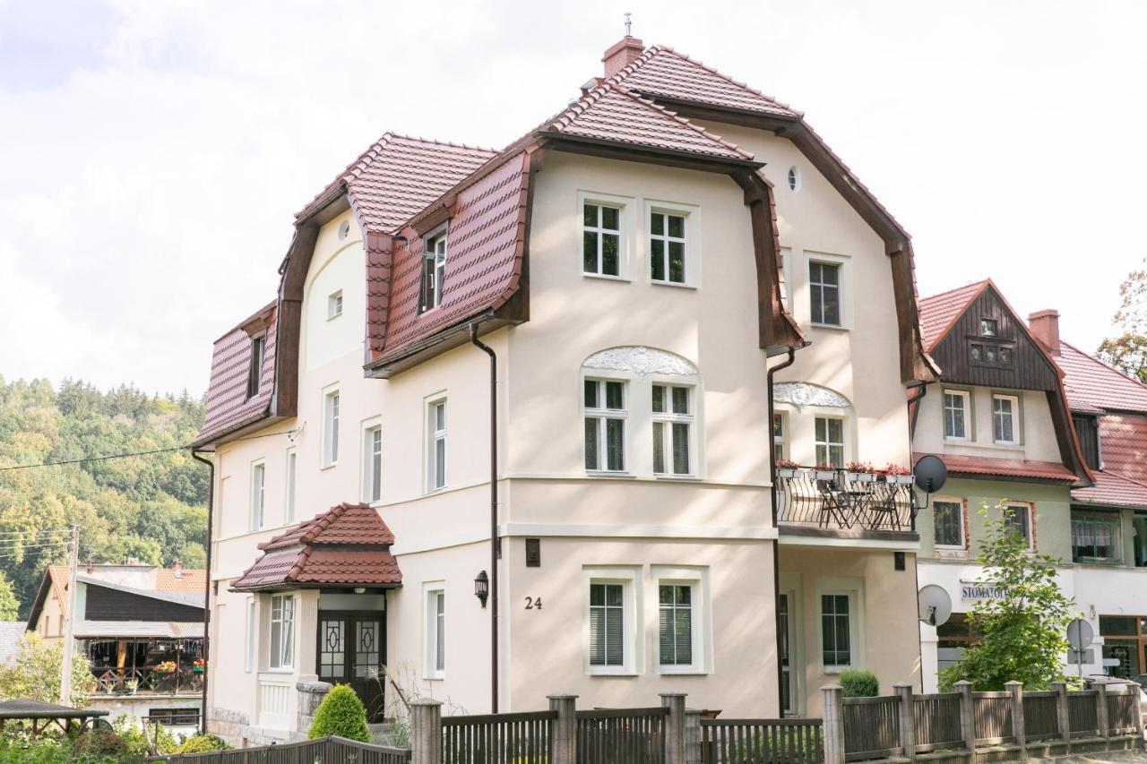 Ms-Apart Apartamenty Zdrojowa 24 Polanica-Zdroj Exterior photo