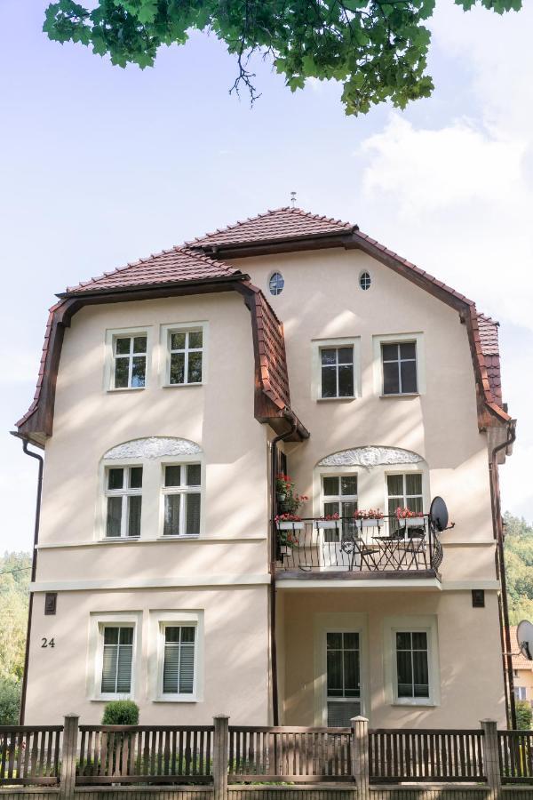 Ms-Apart Apartamenty Zdrojowa 24 Polanica-Zdroj Exterior photo